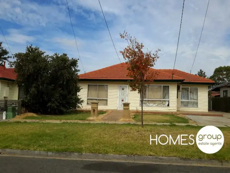 89 George St