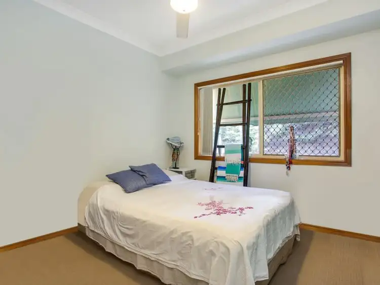 Fifth view of Homely house listing, 2/8 Yarraman Place, Tallebudgera Valley QLD 4228