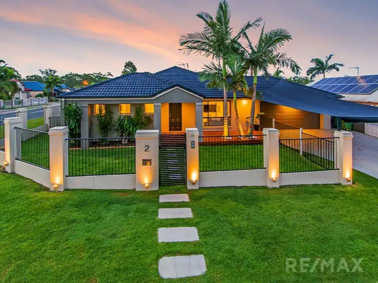 2 Waimea Dr, Varsity Lakes QLD 4227