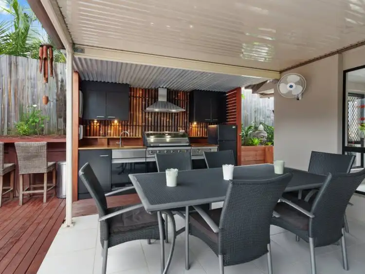 22 Boogaerdt Rise, Bonogin QLD 4213