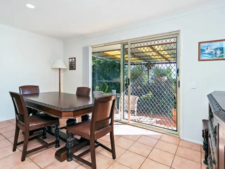 Fifth view of Homely house listing, 1/12 Dauphin Crescent, Merrimac QLD 4226