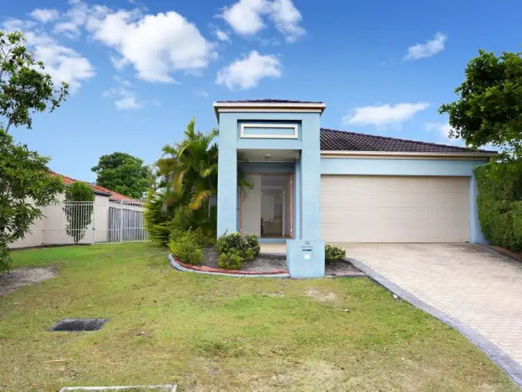 19 Nardoo St, Robina QLD 4226