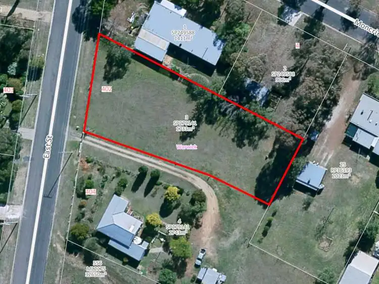 402 East Street, Warwick QLD 4370