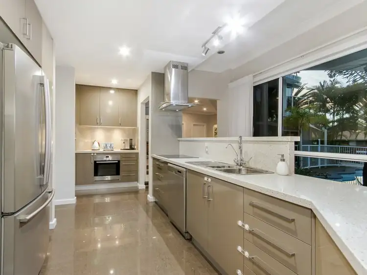Sixth view of Homely house listing, 8 Macrobert Street, Highland Park QLD 4211