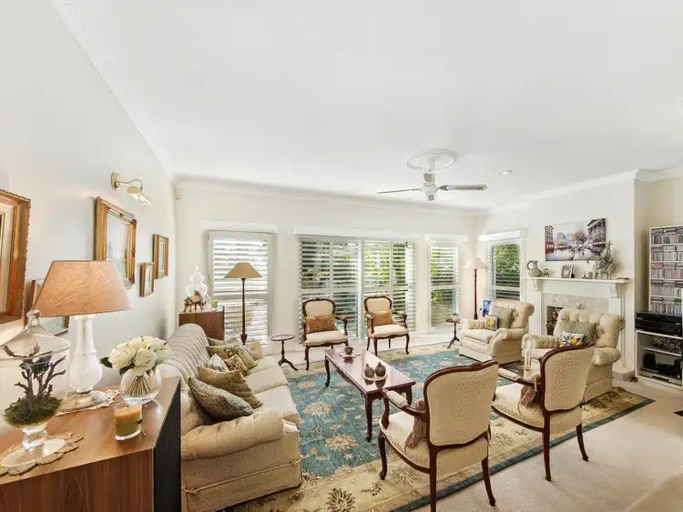 Sixth view of Homely house listing, 2 Ardrossan Place, Highland Park QLD 4211