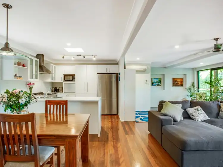 Sixth view of Homely house listing, 4a Summerhill Ct, Mudgeeraba QLD 4213