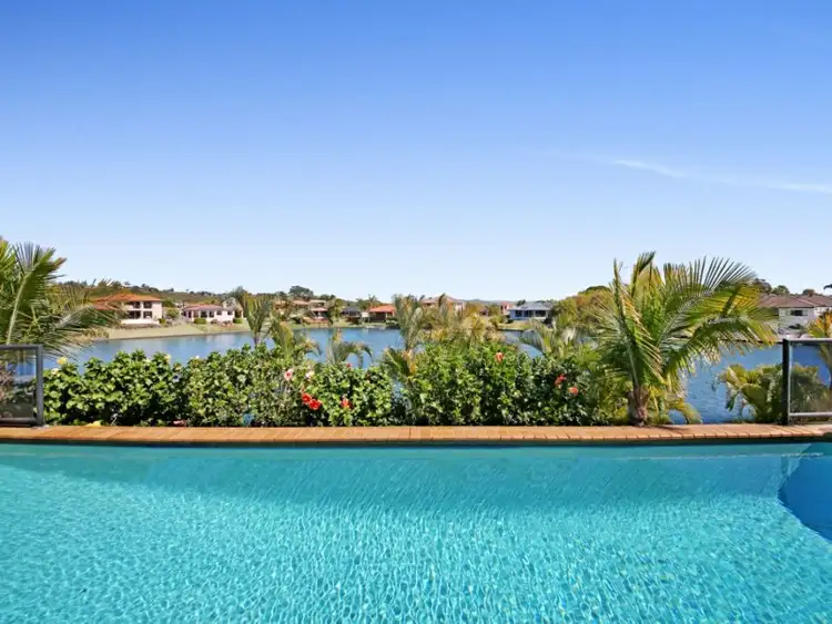 11 St Helen's Crt, Burleigh Waters QLD 4220