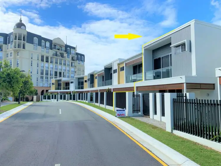 Main view of Homely townhouse listing, 70/1 Grande Avenue, Carrara QLD 4211