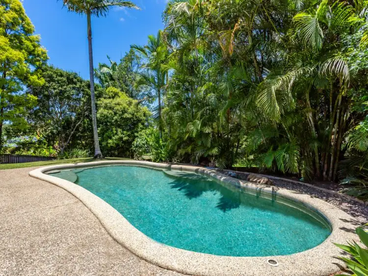 Second view of Homely house listing, 6 Cambridge Court, Carrara QLD 4211