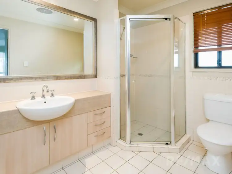 Sixth view of Homely unit listing, 19/2 North Shore Avenue, Varsity Lakes QLD 4227