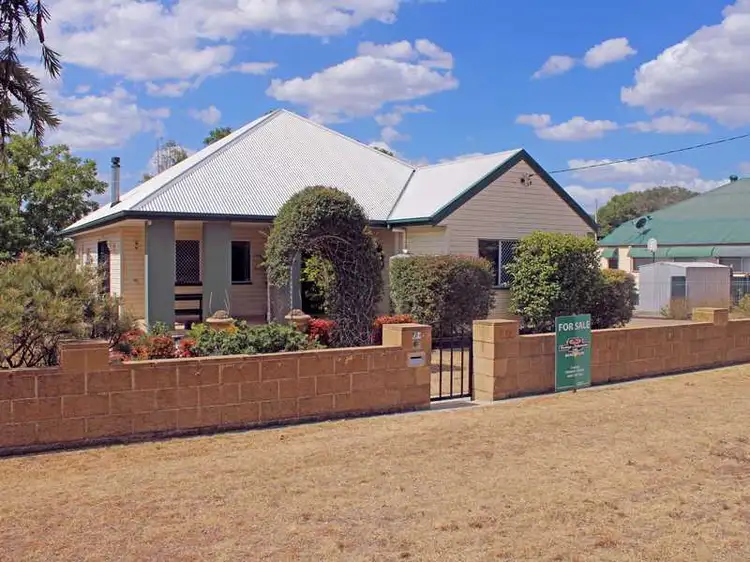 125 Pratten Street, Warwick QLD 4370