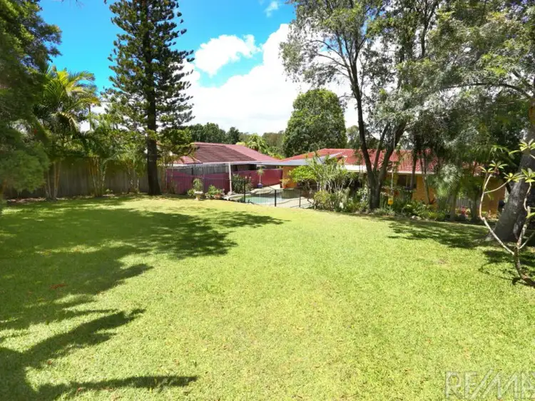 Fifth view of Homely house listing, 6 Haddon Crt, Carrara QLD 4211