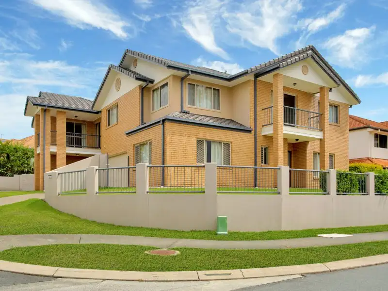 Main view of Homely house listing, 2/33 Bayswater Ave, Varsity Lakes QLD 4227