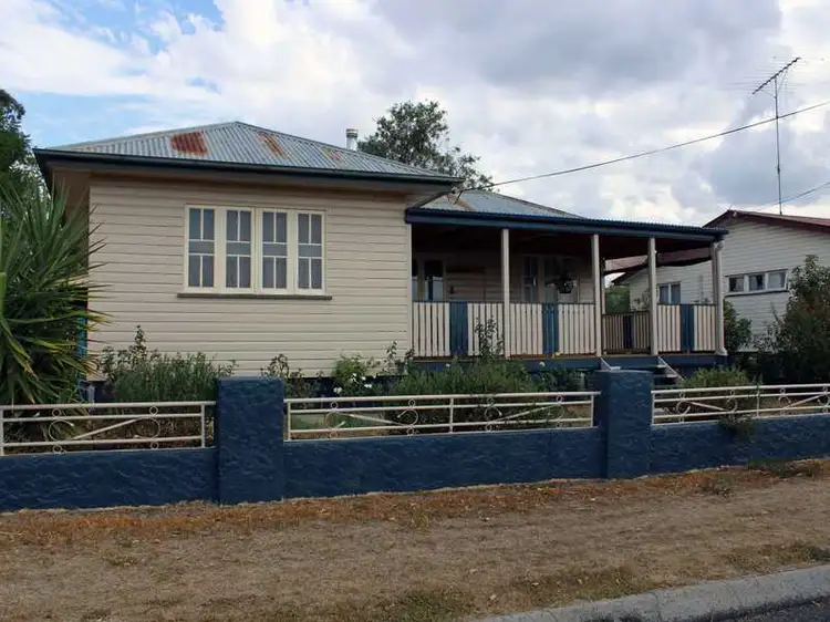 2 Mogridge Street, Warwick QLD 4370