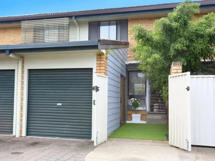 Third view of Homely townhouse listing, 6/9 Aquila Crt, Mermaid Waters QLD 4218