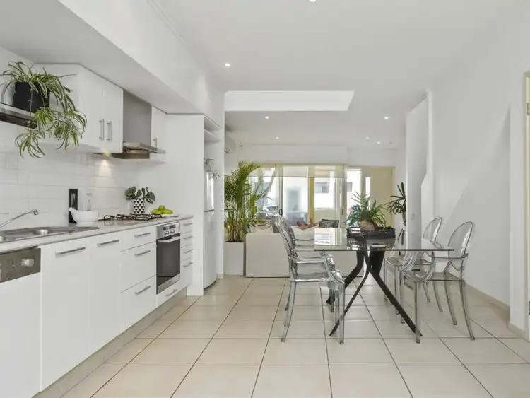 Fourth view of Homely house listing, 32 Moores Cr, Varsity Lakes QLD 4227