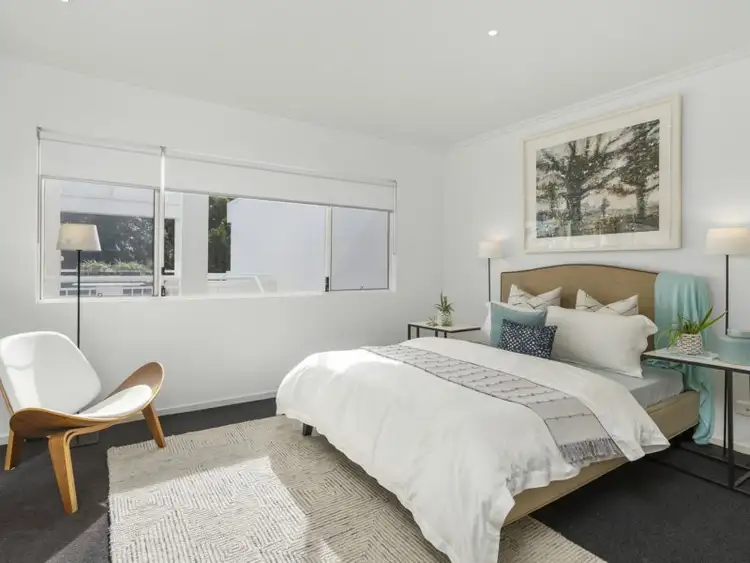 Sixth view of Homely house listing, 32 Moores Cr, Varsity Lakes QLD 4227