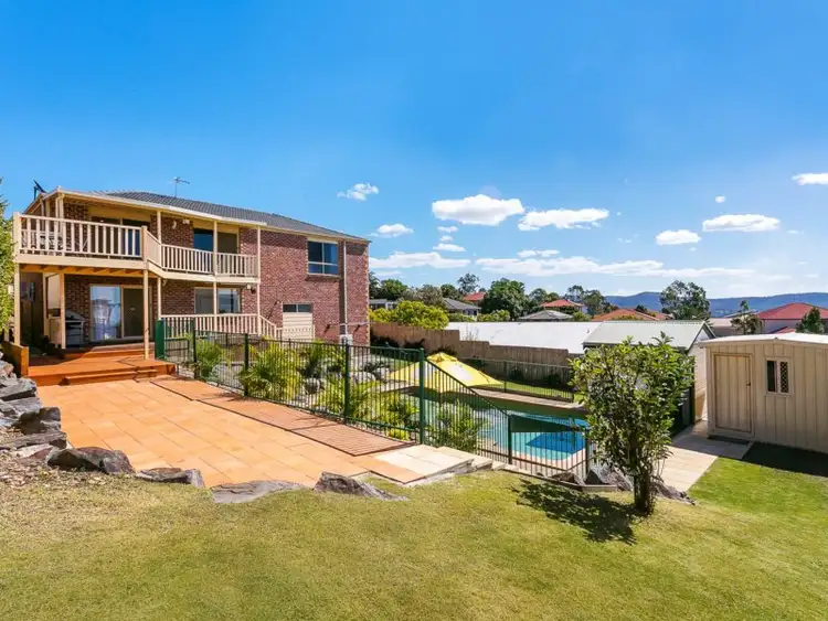 4 Bellavista Close, Highland Park QLD 4211
