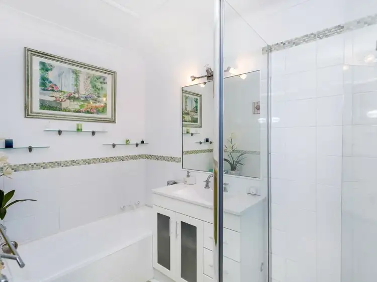 Second view of Homely townhouse listing, 20/4 Sherwood Close, Mudgeeraba QLD 4213