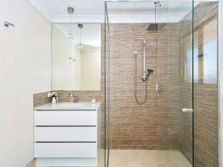 Sixth view of Homely house listing, 7 Ilminster Crescent, Mudgeeraba QLD 4213