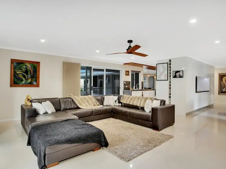 1 BRANSTON COURT, Nerang QLD 4211