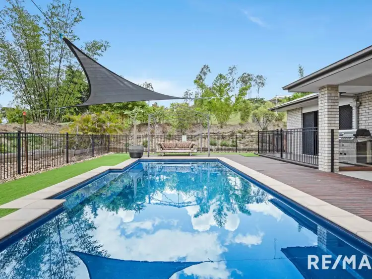 13 Lavers St, Mundoolun QLD 4285