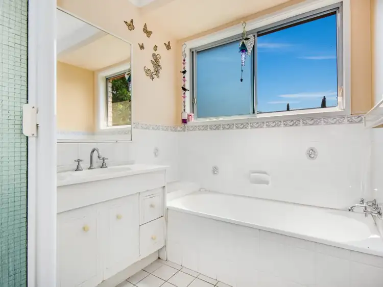 Sixth view of Homely semi-detached listing, 5 Riverview Place, Casino NSW 2470