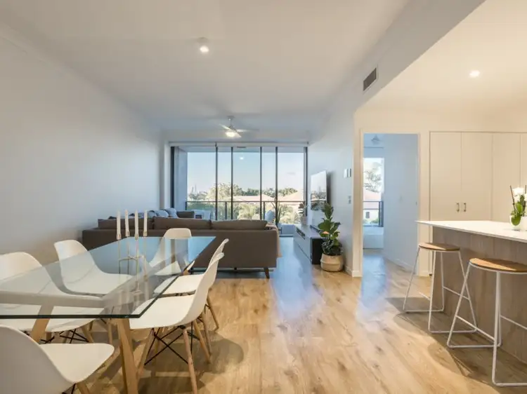 203/112 Palm Meadows, Carrara QLD 4211