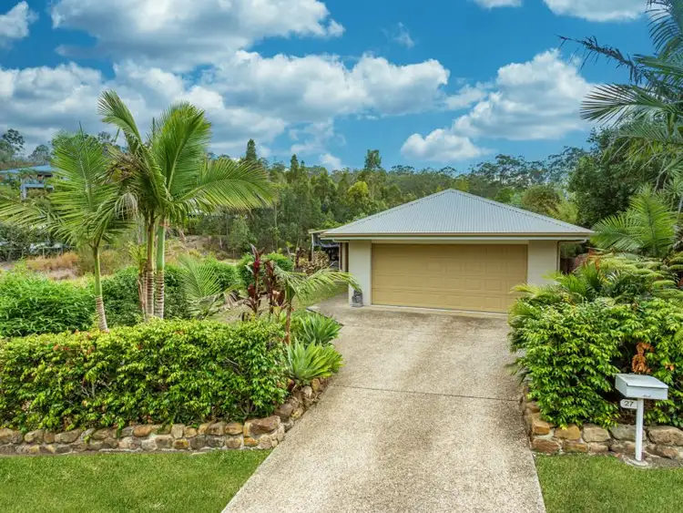 27 Grasslands Crescent, Reedy Creek QLD 4227