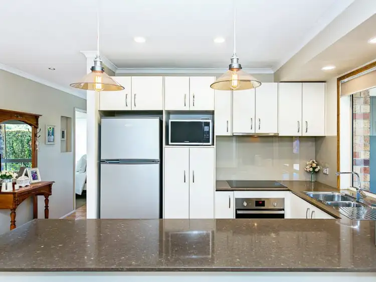 Seventh view of Homely house listing, 4 Glenn Court, Worongary QLD 4213
