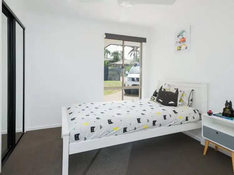 Sixth view of Homely house listing, 27 Cabot Court, Merrimac QLD 4226