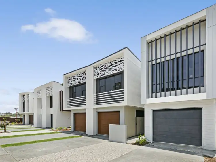 Third view of Homely villa listing, 11/74-76 Hillview Parade, Ashmore QLD 4214