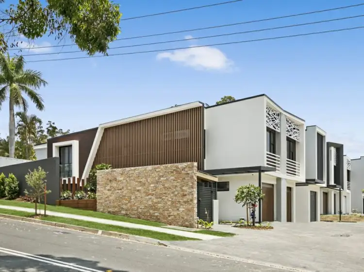 20/74-76 Hillview Parade, Ashmore QLD 4214