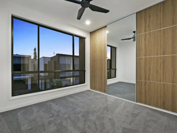 Fifth view of Homely villa listing, 17/74-76 Hillview Parade, Ashmore QLD 4214