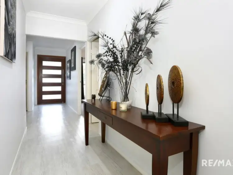 Sixth view of Homely house listing, 7 Alter Crt, Merrimac QLD 4226