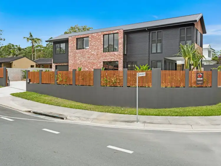 2 John Munro Court, Carrara QLD 4211