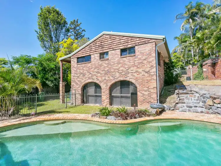Fifth view of Homely house listing, 6 Lowanna Dve, Ashmore QLD 4214