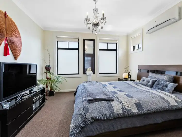 Sixth view of Homely townhouse listing, Unit 2/72 Helen Street, St Albans VIC 3021