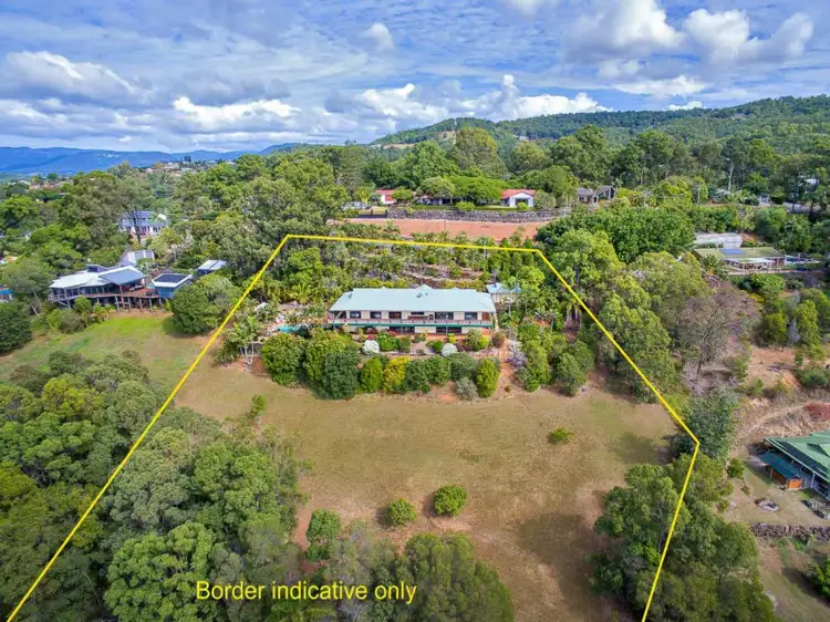 9 Earle Court, Tallai QLD 4213