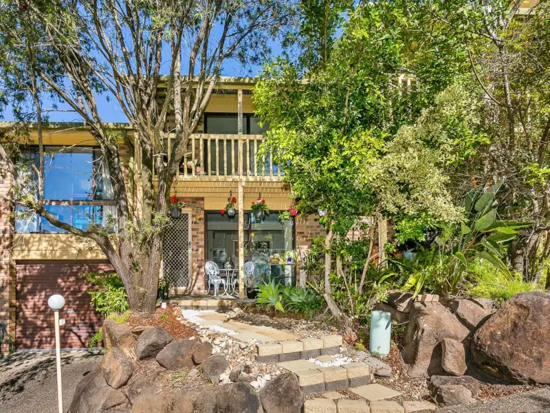 Main view of Homely townhouse listing, 10/8-12 Sherwood Close, Mudgeeraba QLD 4213