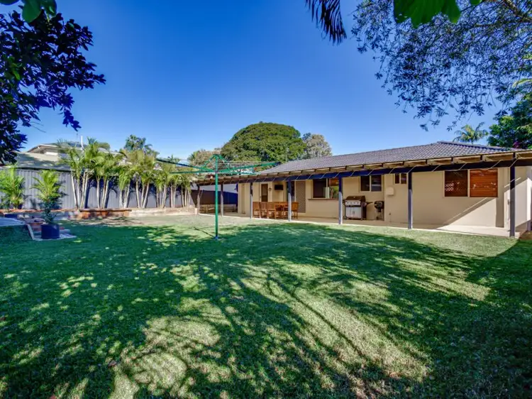 11 Ealing Crt, Nerang QLD 4211