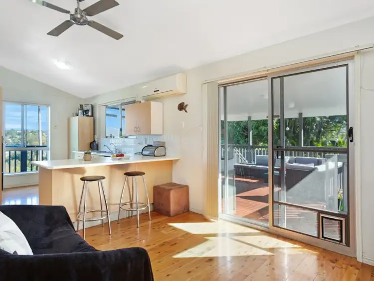 Fifth view of Homely house listing, 36 Summit Cres, Carrara QLD 4211