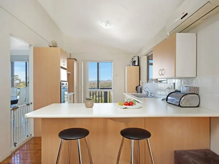 Sixth view of Homely house listing, 36 Summit Cres, Carrara QLD 4211