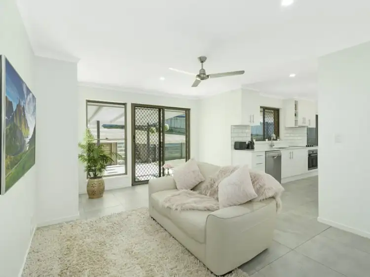 Sixth view of Homely house listing, 4 Marrantin Crt, Carrara QLD 4211