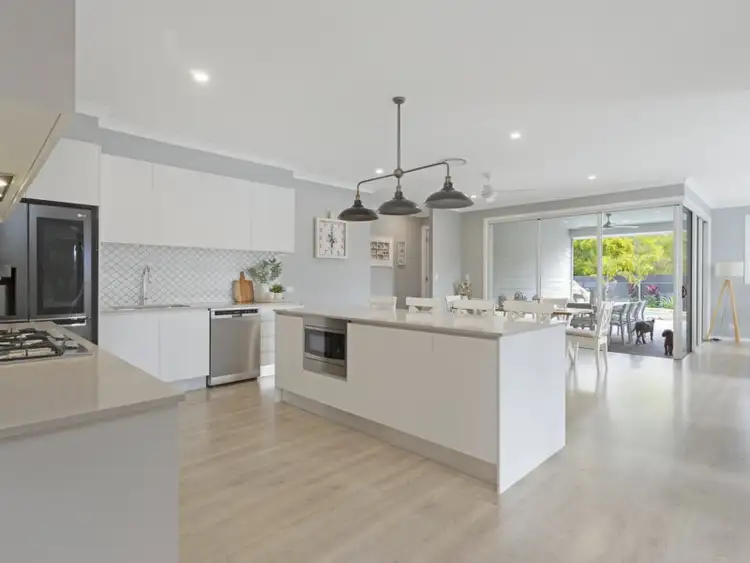 2 Fairy Wren Terrace, Gilston QLD 4211