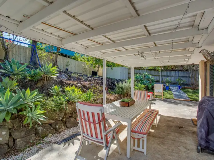 Second view of Homely house listing, 8 Acoma Tce, Mudgeeraba QLD 4213