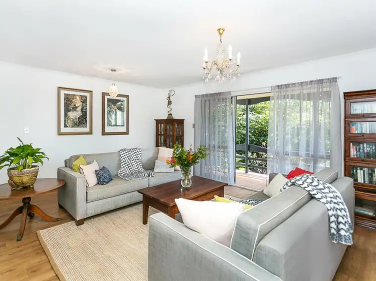 24 Ferguson Avenue, Labrador QLD 4215