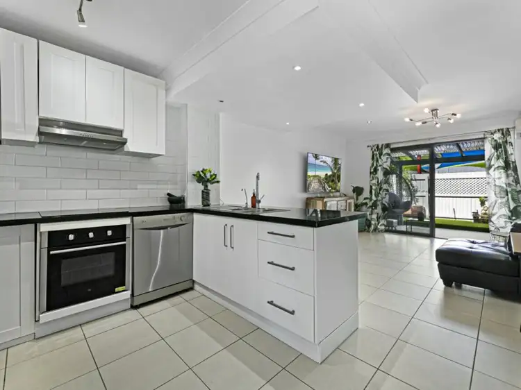 Fifth view of Homely townhouse listing, 14/5-15 Galeen Drive, Burleigh Waters QLD 4220