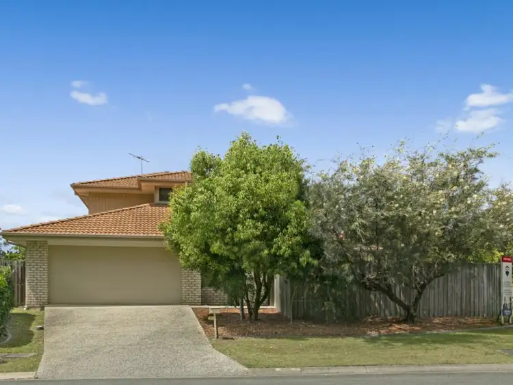 Second view of Homely semi-detached listing, 1/27 Matthews Cres, Pimpama QLD 4209