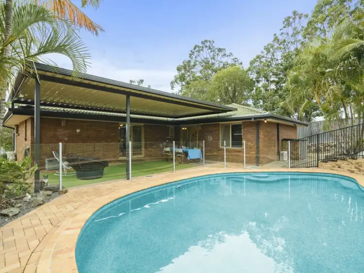 19 Perth Square, Highland Park QLD 4211